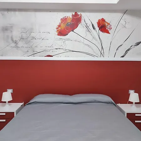Hotel apartamentowy Yellow Dream 4*