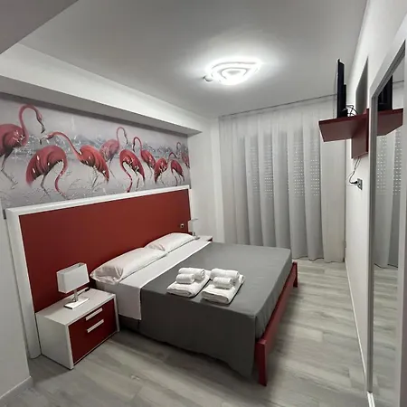 Hotel apartamentowy Yellow Dream 4*