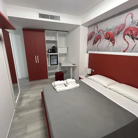 Yellow Dream Aparthotel